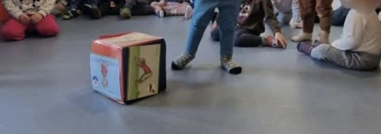 Unser Yoga Würfel